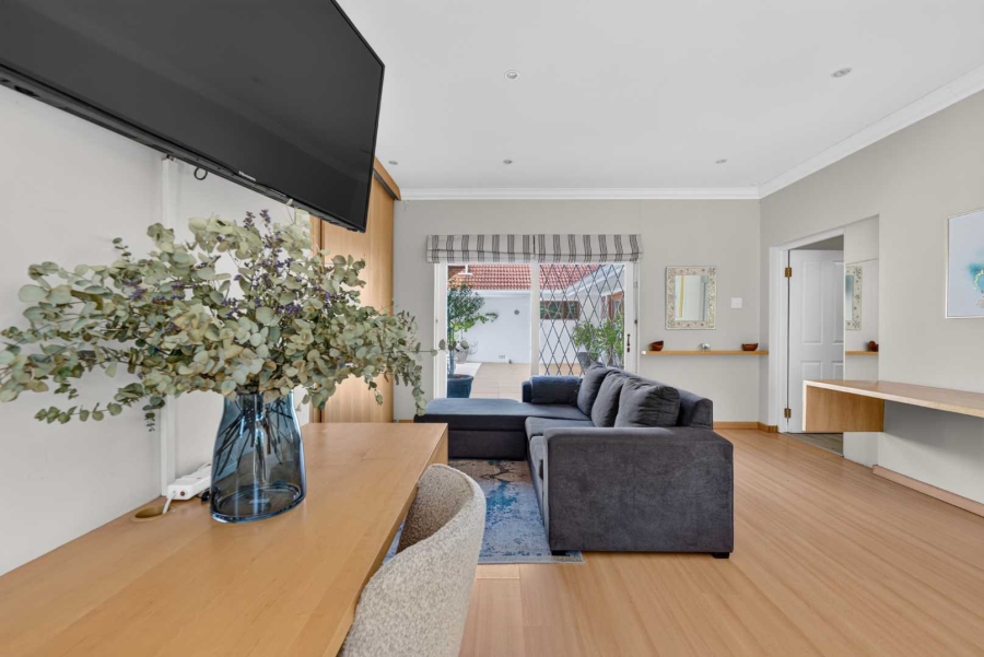 4 Bedroom Property for Sale in Camps Bay Western Cape
